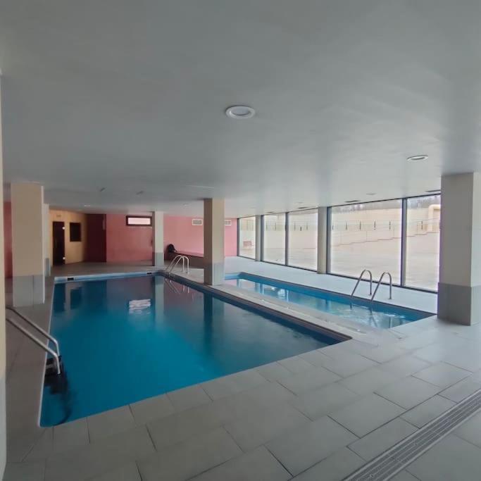 Luxurycambrils Resort&Spa Esterno foto